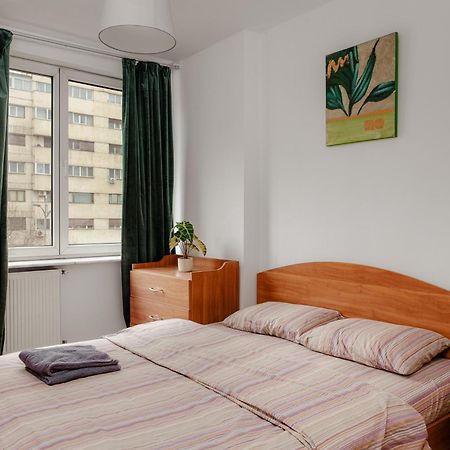 Old Town Chic 1 Bedroom W Self Check In Bukarest Exteriör bild