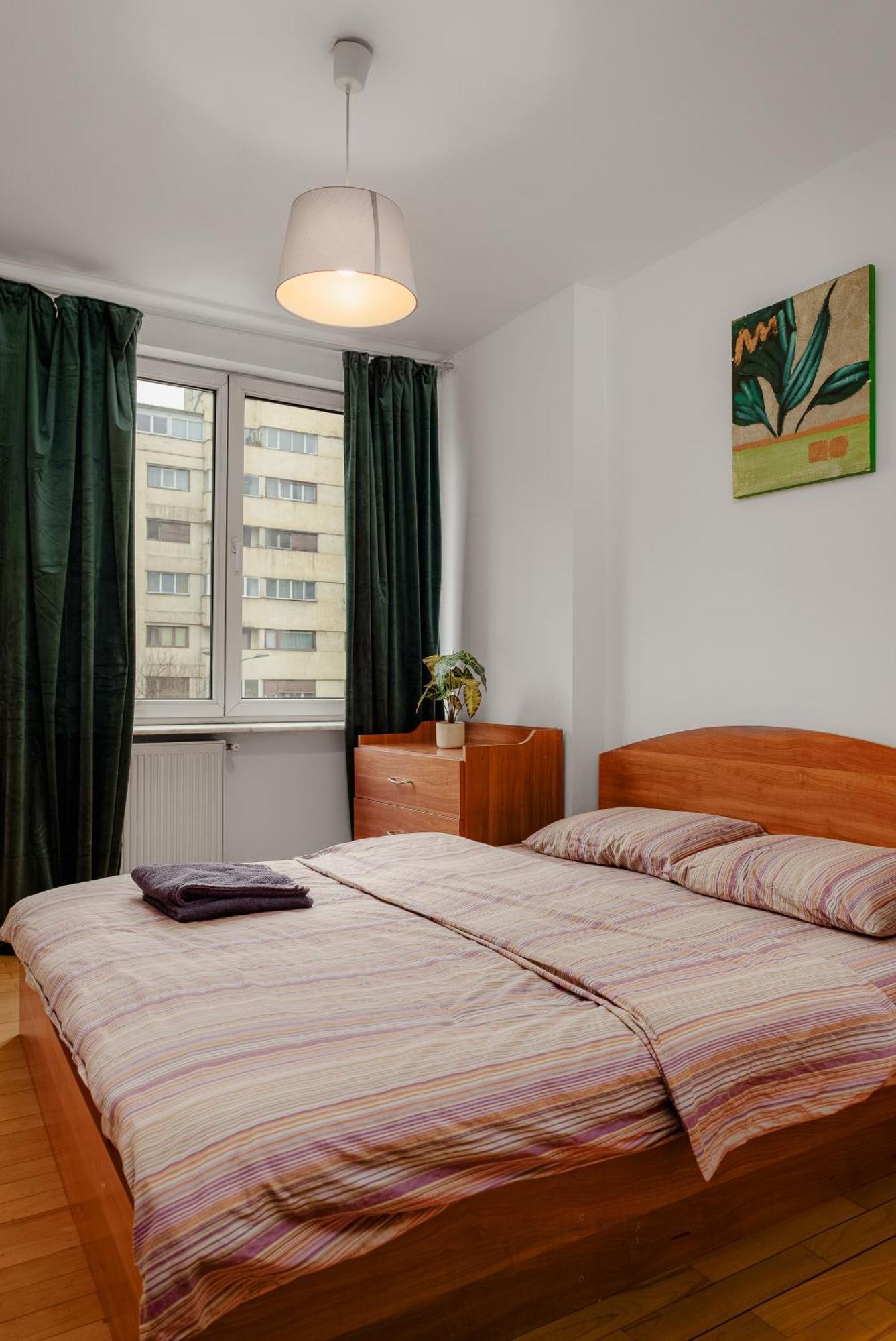 Old Town Chic 1 Bedroom W Self Check In Bukarest Exteriör bild